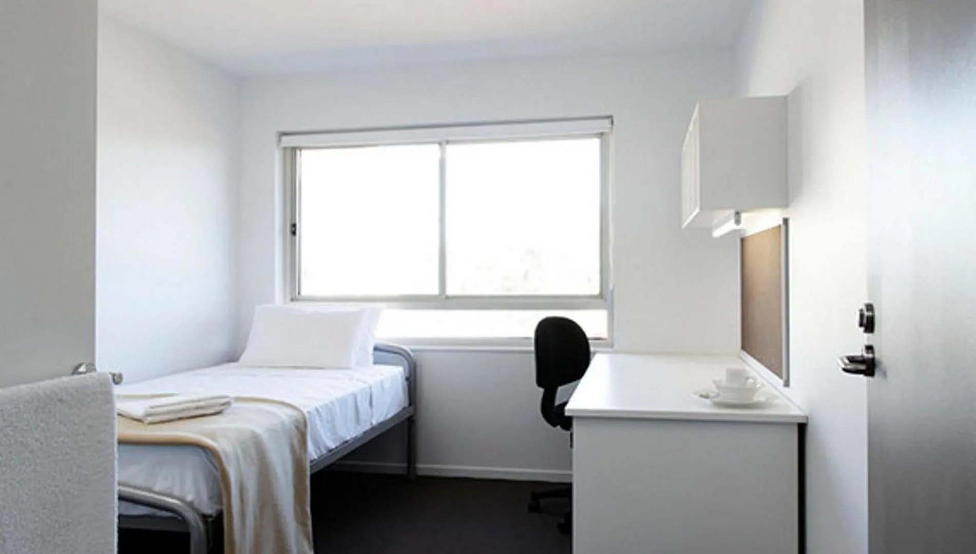 Unilodge @ Uc Short Stays Canberra Hostel