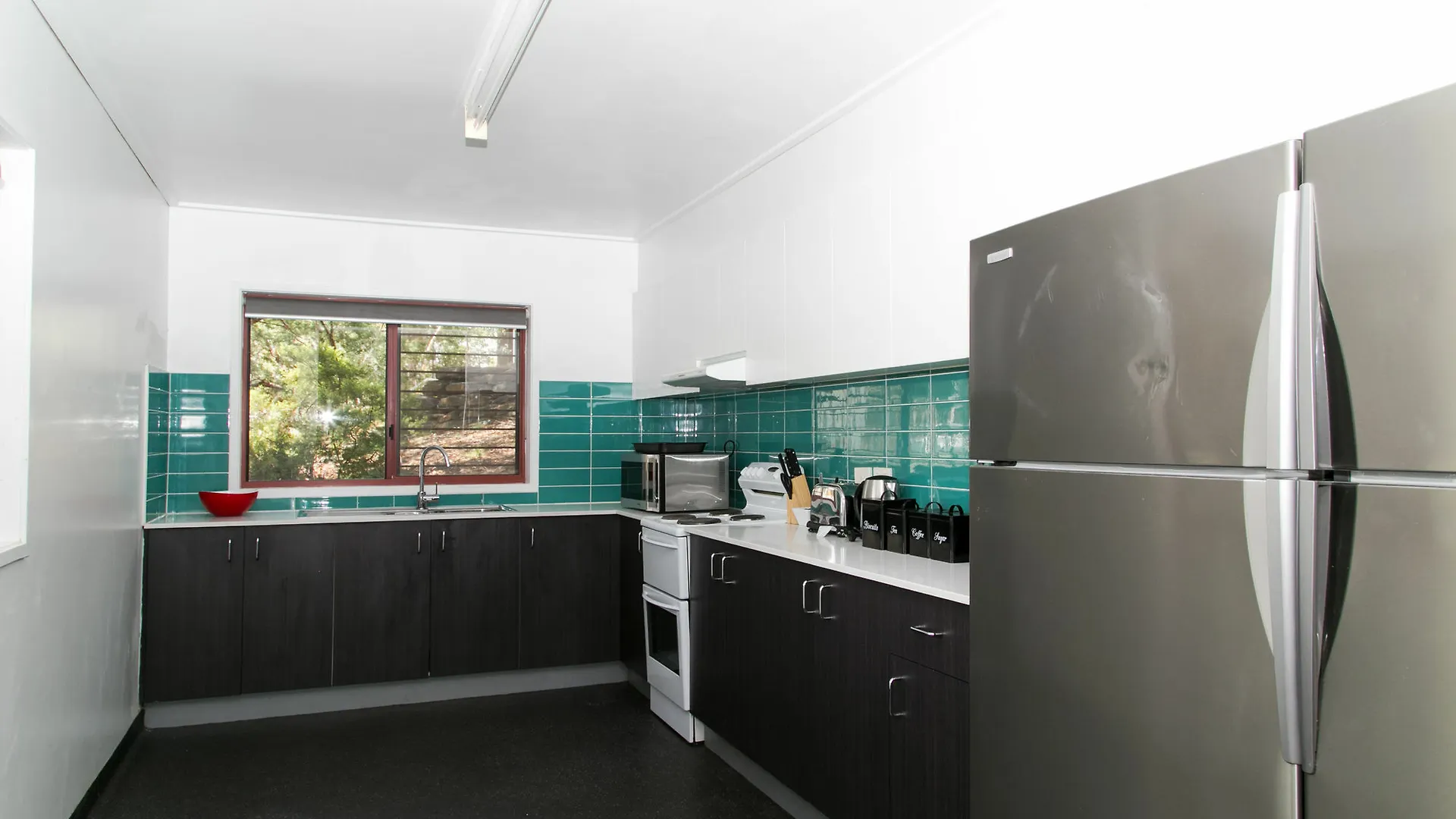 Unilodge @ Uc Short Stays Canberra Hostel