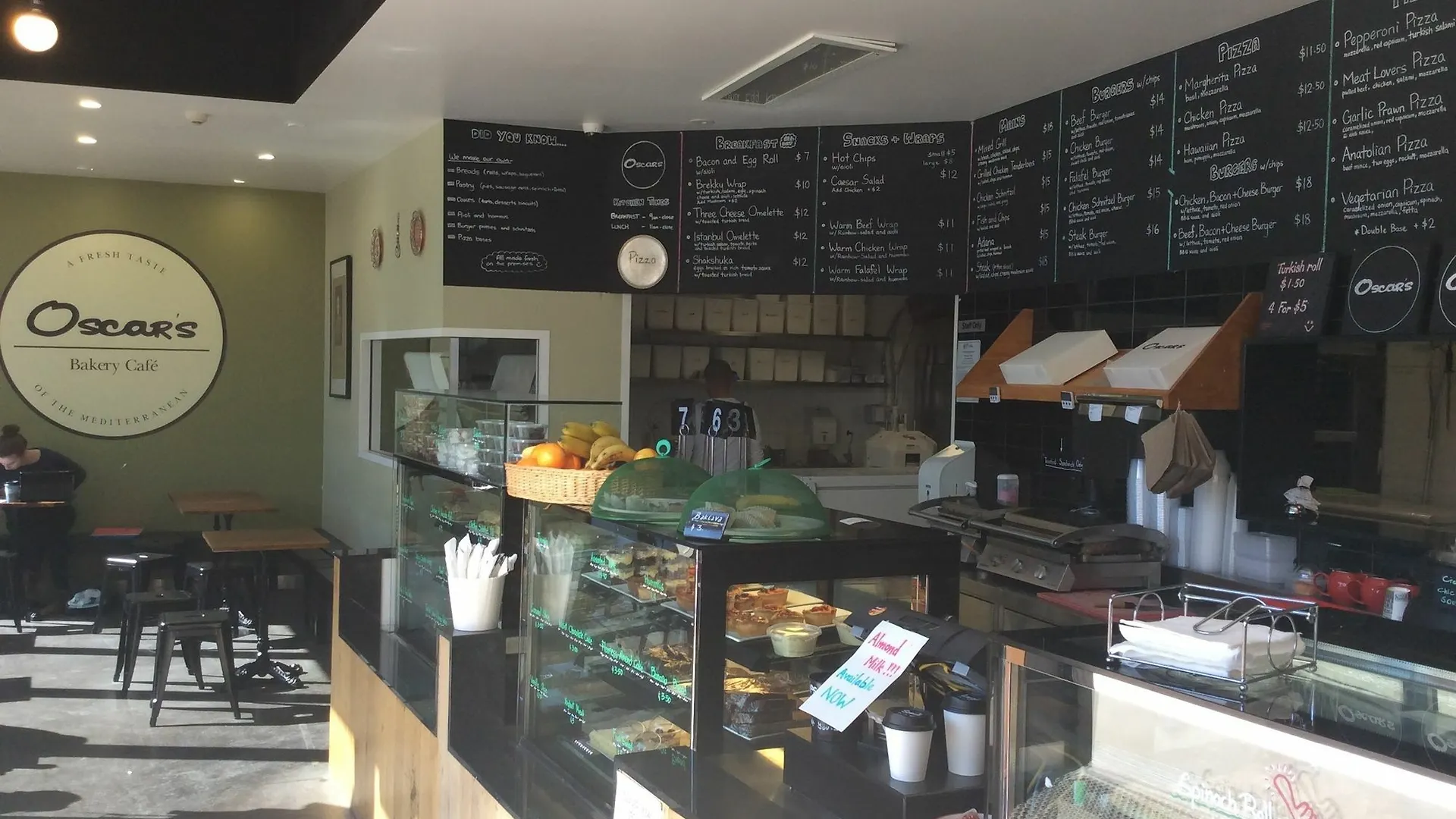 Unilodge @ Uc Short Stays Canberra Hostel